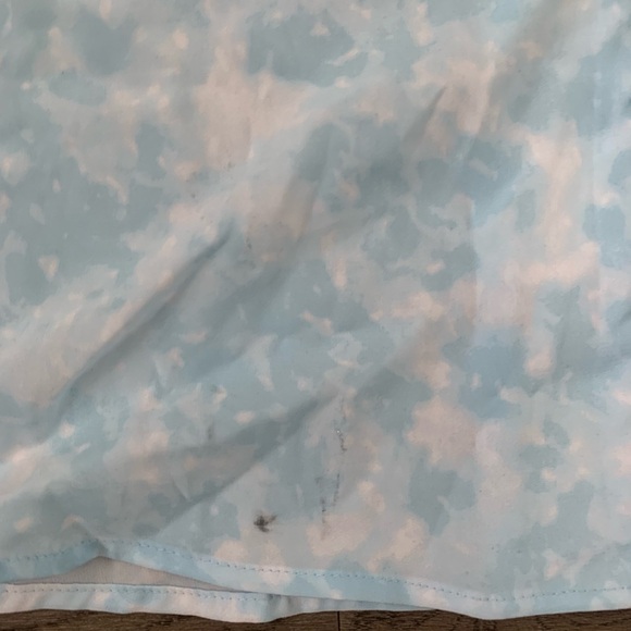 Calvin Klein Printed V-Neck Blouse - Size L - Blue - NWT - Picture 9 of 11